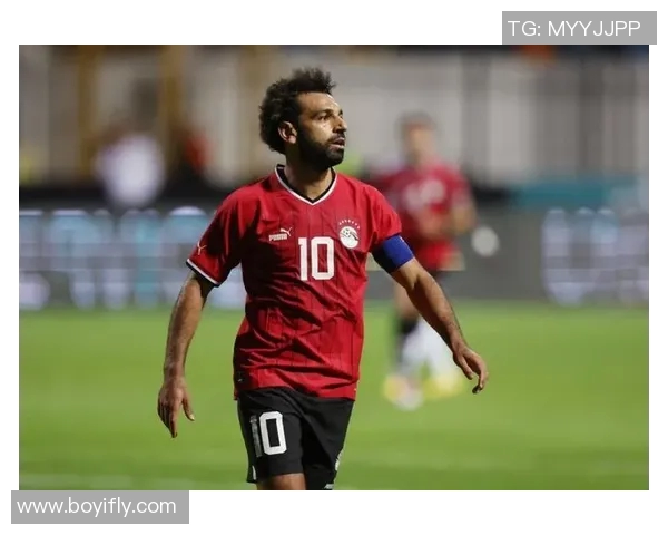 萨拉赫在足球世界的崛起与传奇旅程：从埃及小镇到全球巨星的奋斗史